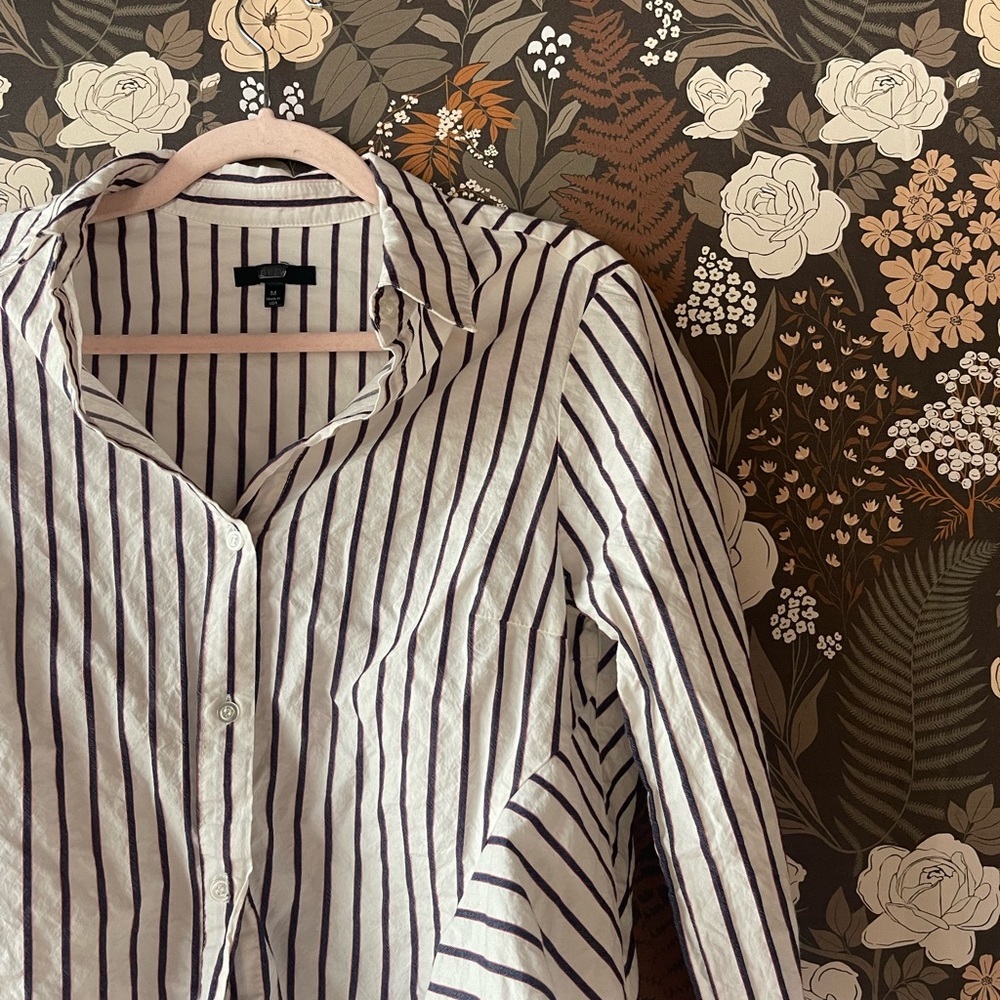 Drew Dillone Button Down Striped Size Medium - image 7